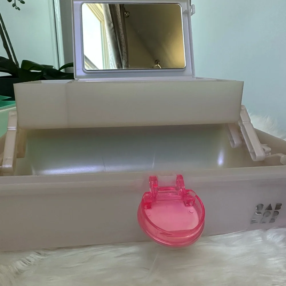 Caboodles Mint and Lavender Makeup Organizer
